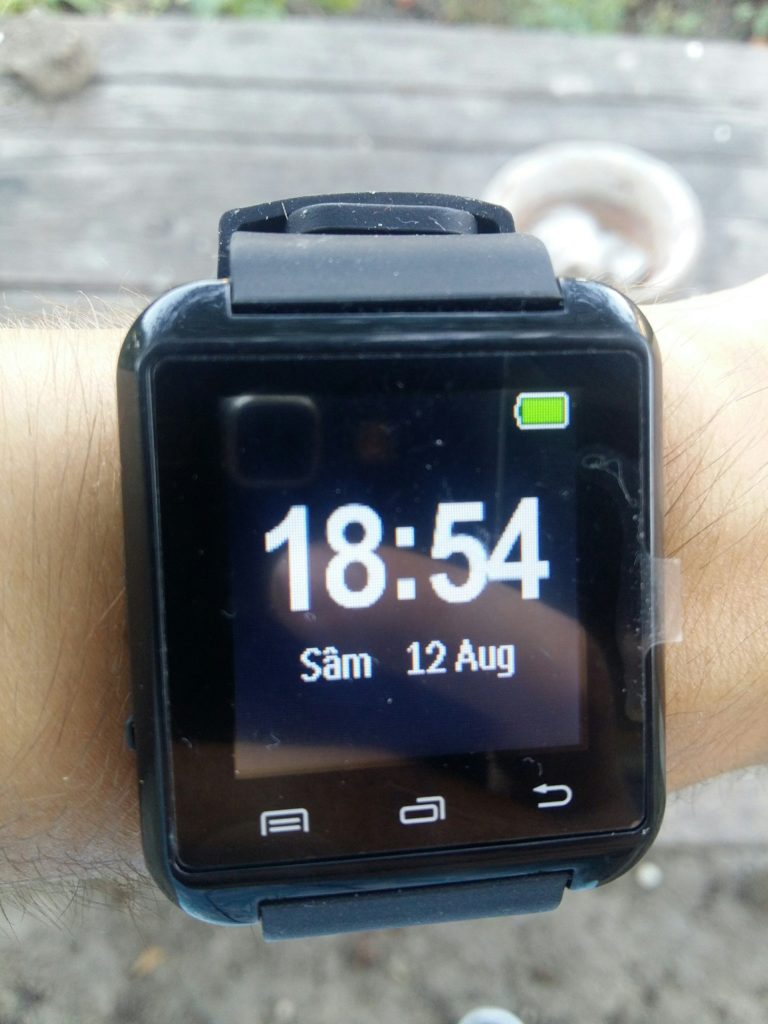 Cel mai ieftin Smartwatch, E-boda time 100